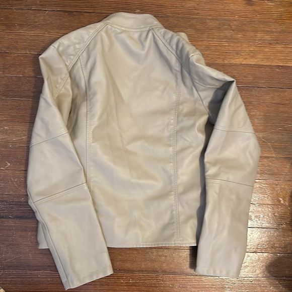 Women's Beige Faux Leather Jacket - Picture 5 of 5
